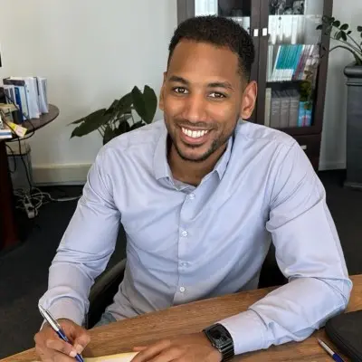 AI-vindbaarheid voor je bedrijf 13 Portretfoto Adilio Soares Andrade